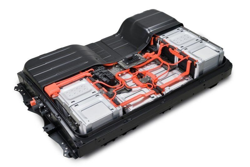 Nissan Leaf 3.ZERO e+ Limited Edition 160 kW217 PS und 62 kWh-starke Lithium-Ionen-Batterie - Akku im Detail
