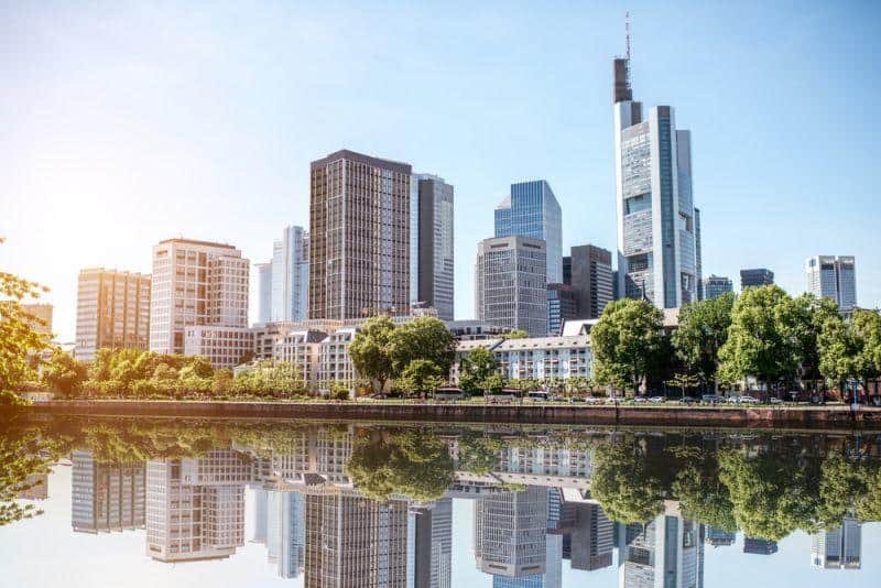 Frankfurt will E-Taxis fördern