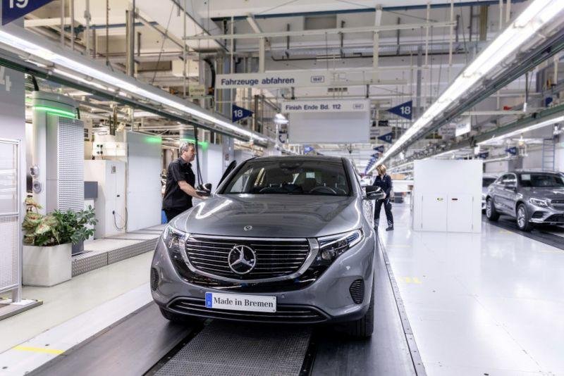 Der Mercedes-Benz unter den Elektrofahrzeugen geht an den Start.
