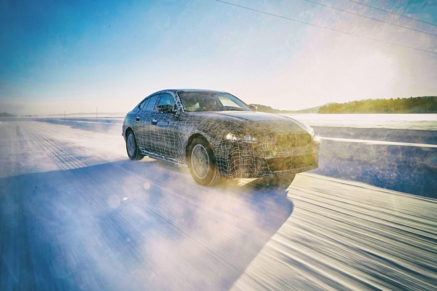 BMW zeigt den BMW i4 beim Wintererprobungstest