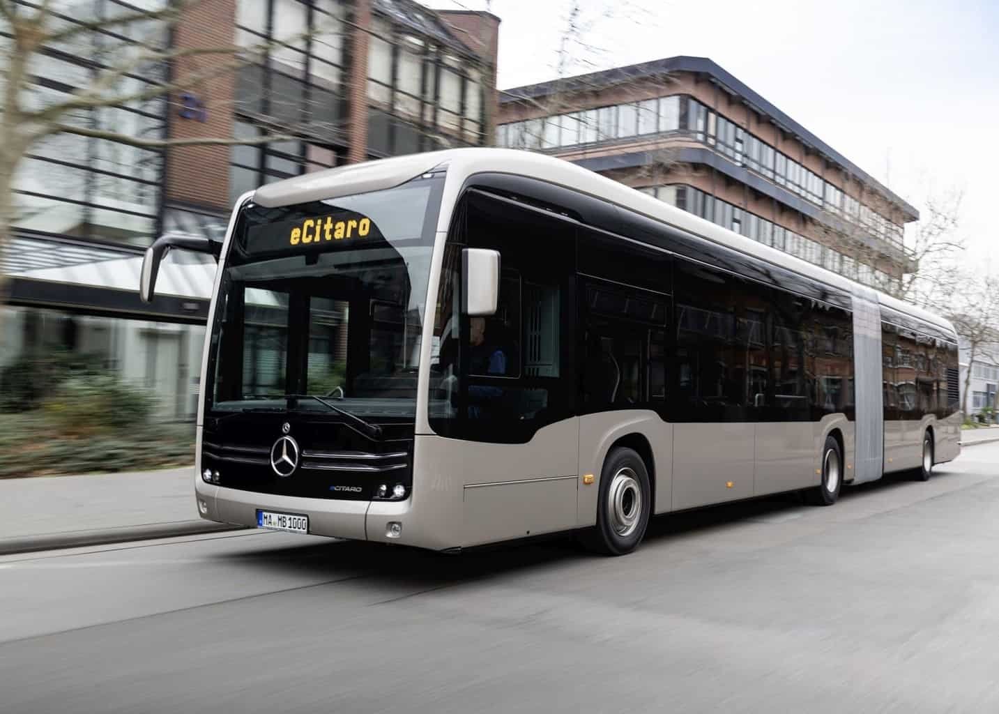 Mercedes-Benz: Vollelektrische Gelenkbus eCitaro G mit Festkörperbatterien kommt auf die Straße