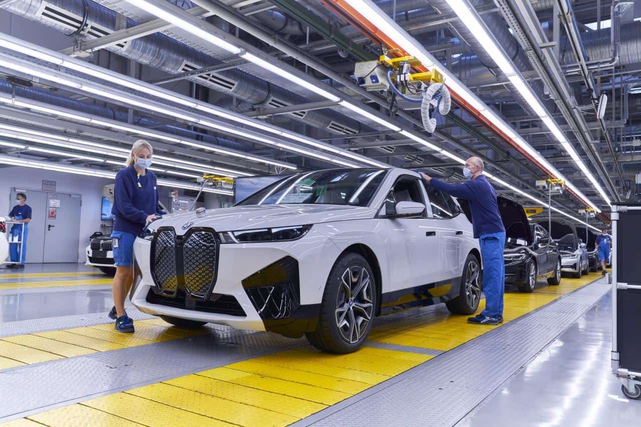BMW: "Produktion von E-Modellen soll kräftig wachsen und sich mehr als verdoppeln"