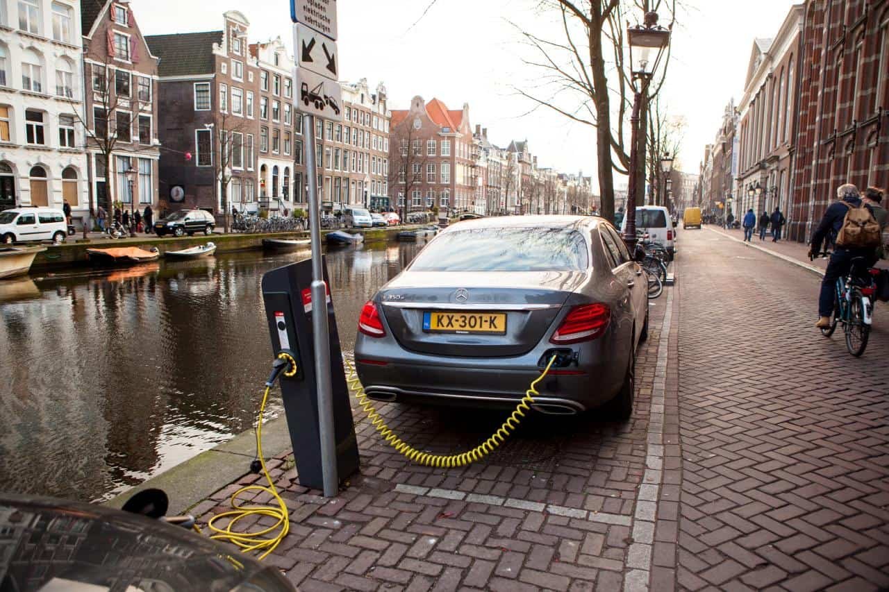 Niederlande: Nur noch mit Strom in die Städte