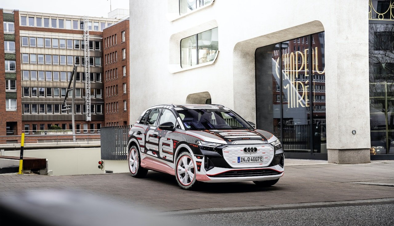Audi stellt Innenraum-Konzept des Q4 e-tron vor