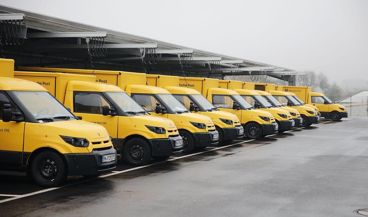 Deutsche Post DHL plant mit mehr als 80.000 E-Fahrzeuge bis Ende 2030