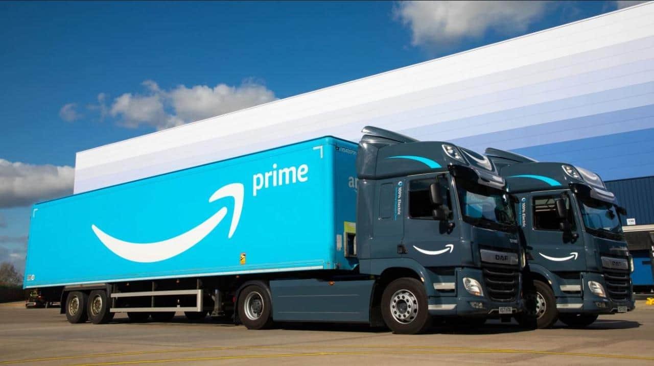 Amazon setzt künftig auf vollelektrische Schwerlast-LKW