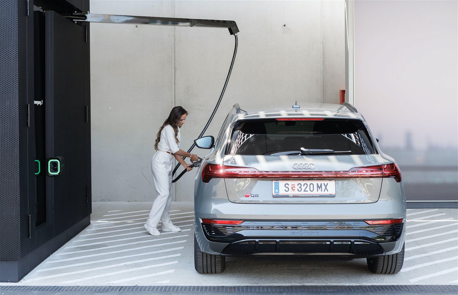 Audi charging hub Salzburg Österreich