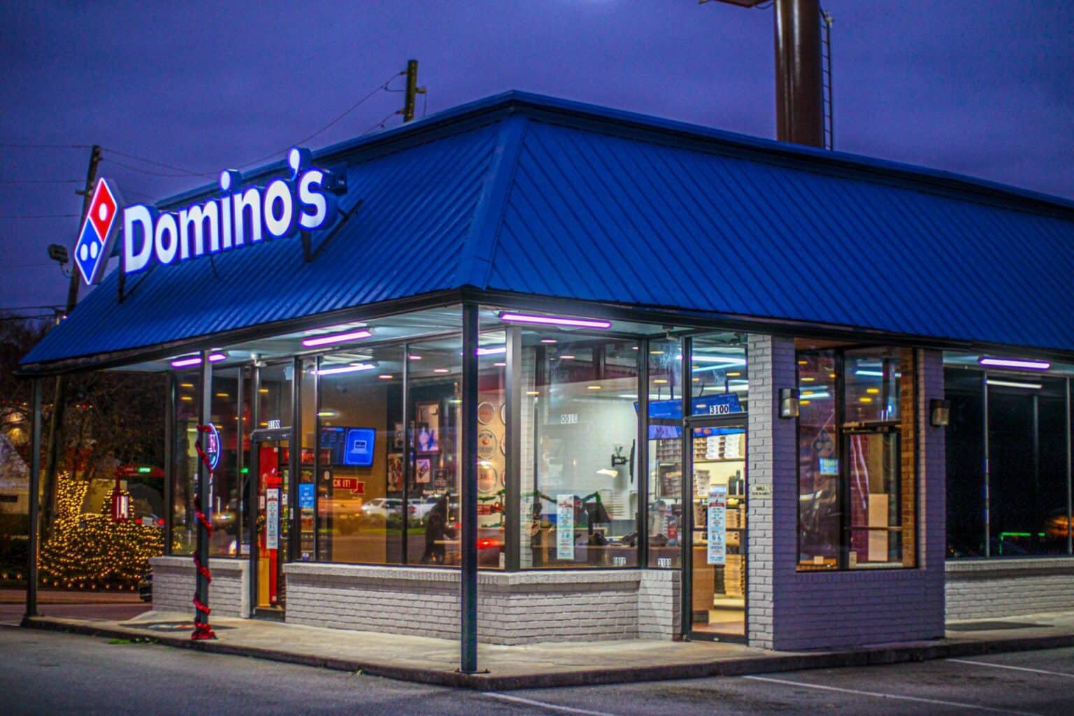 Domino's elektrisiert: 1100 Chevy Bolts liefern Pizzen aus