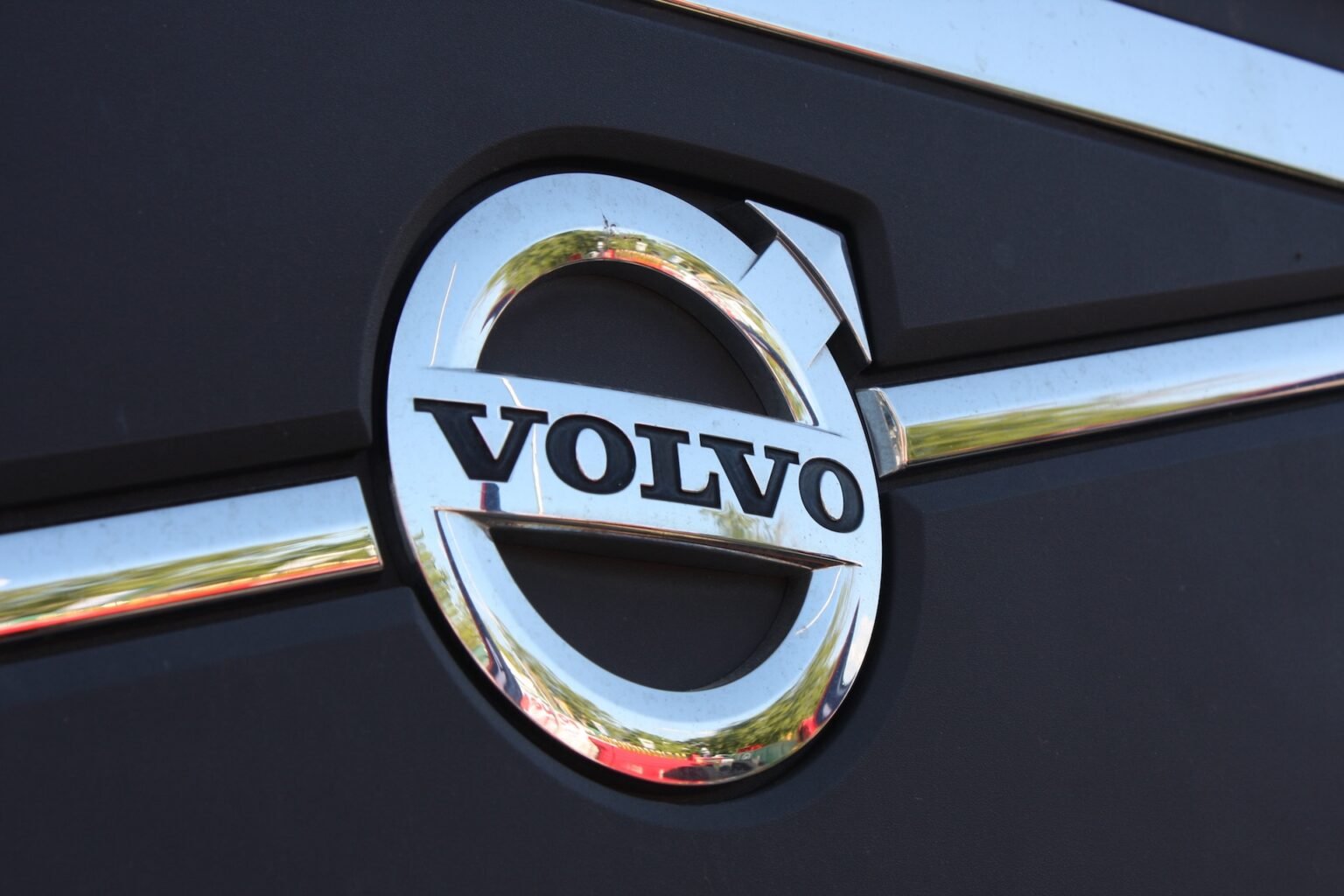 Volvo-Elektro-Limousine-ES90