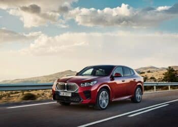 BMW Modellpflege 2024: Neue Antriebe, mehr Ausstattung und Assistenz