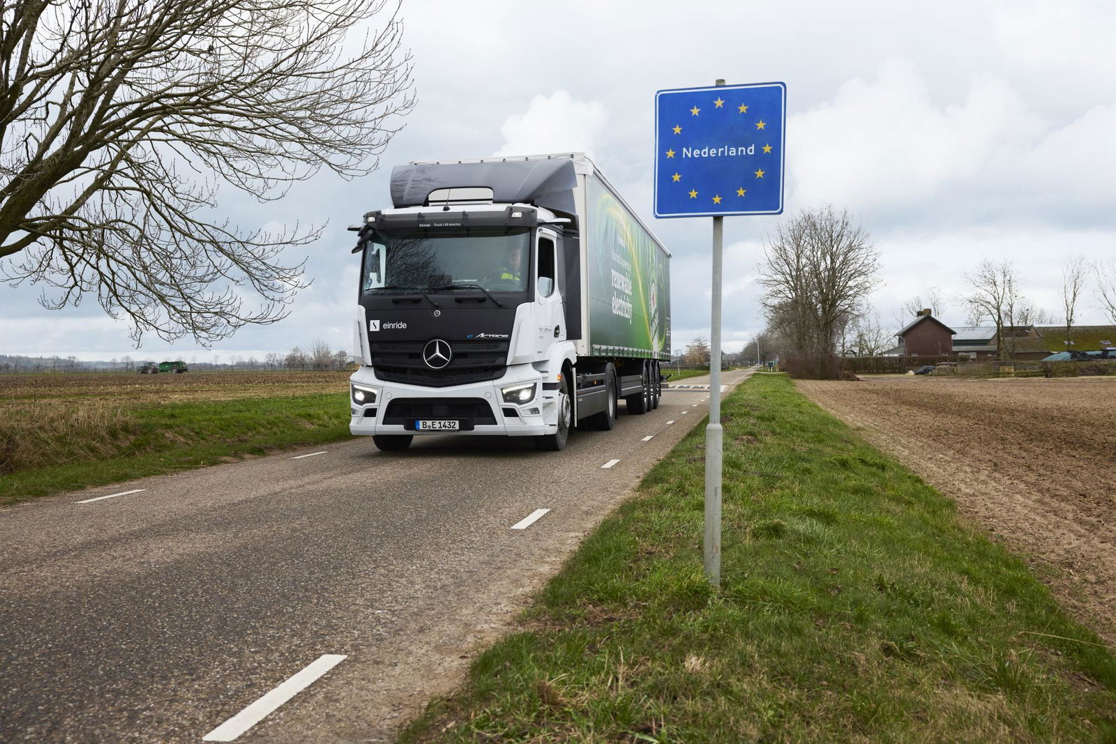 930 Tonnen weniger CO2: Heineken setzt auf Einride und E-Lkw